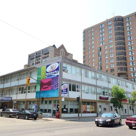 Hotel Royal Plaza Winnipeg Extérieur photo